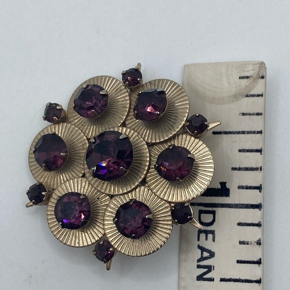 Vtg Purple Crystal Circle Design Flora Flower Brooch 1.5” - Picture 7 of 7